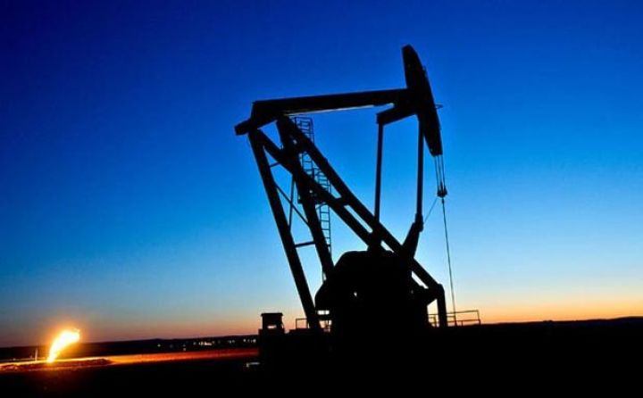 ABŞ-ın xam neft ehtiyatları proqnozdan çox azalıb