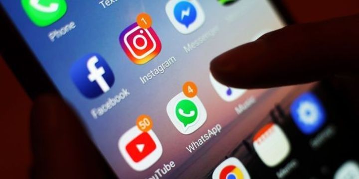 Avropa Birliyi böyük rəqəmsal şirkətlərə 3 faiz vergi tətbiq edəcək