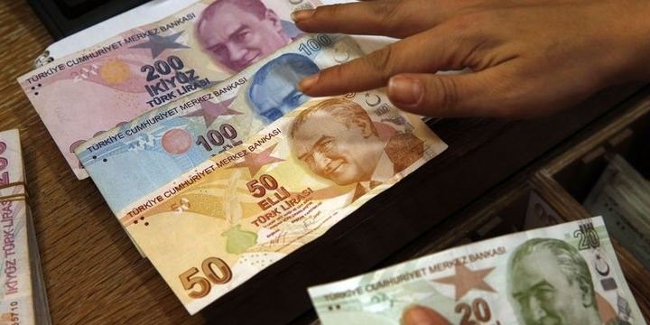 "Türkiyə zəif puldan daha çox faydalanır"