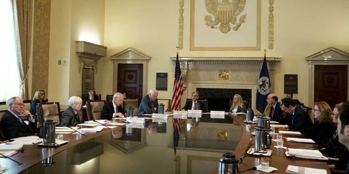 "Fed 2020-də faizi dəyişdirməyəcək"