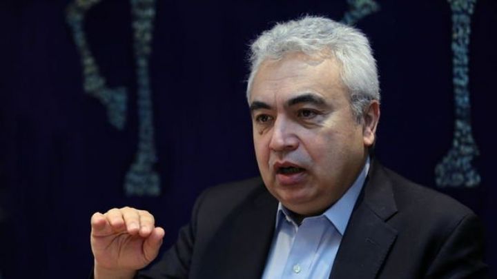 "Neft bazarları 100 ildir yaşamadığı bir şoku yaşayır”