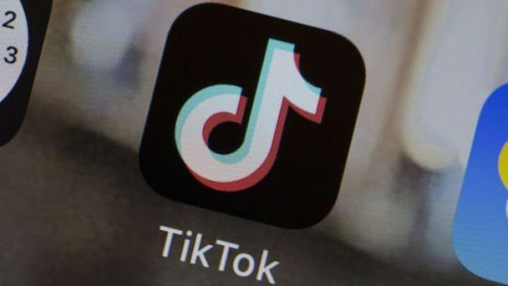 İsveç dövlət televiziyası işçilərinə TikTok istifadə etməyi qadağan etdi