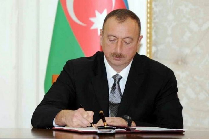 Azərbaycanda tələbə kreditlərinin verilməsi üçün qurum yaradılır - FƏRMAN