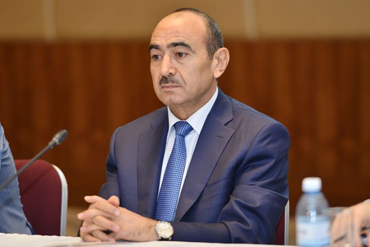 "Geri dönməsə,  qolu qandallı Azərbaycana gətiriləcək"