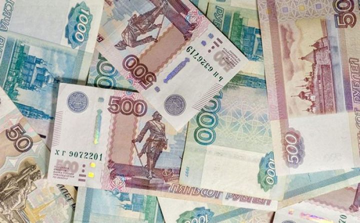 Rubl koronavirus səbəbilə ucuzlaşıb 