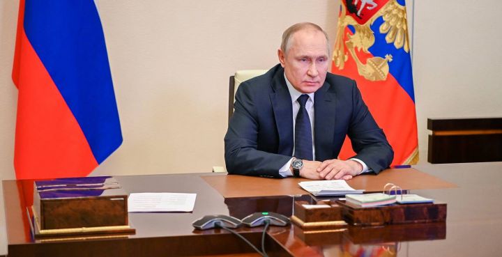 Putinin dost olmayan ölkələr ilə qaz ticarəti qaydaları haqqında fərmanının TAM MƏTNİ