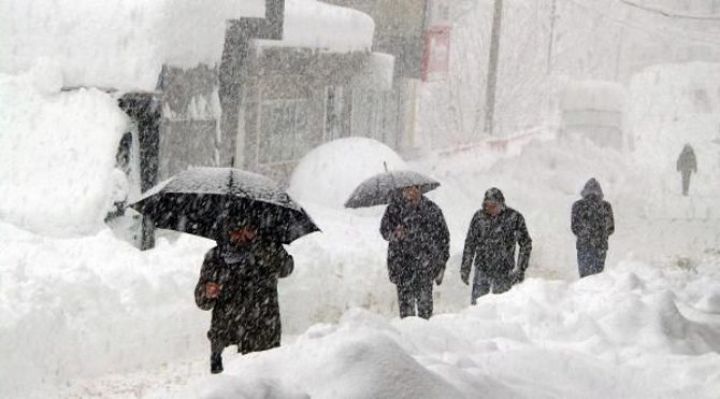 Qərb rayonlarında hava şəraiti dəyişəcək, qar yağacaq