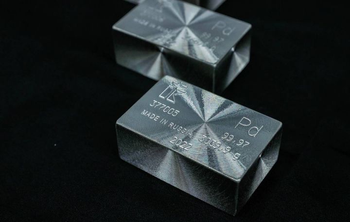 Palladium yanvarın 6-dan bəri ən aşağı səviyyəyə düşüb