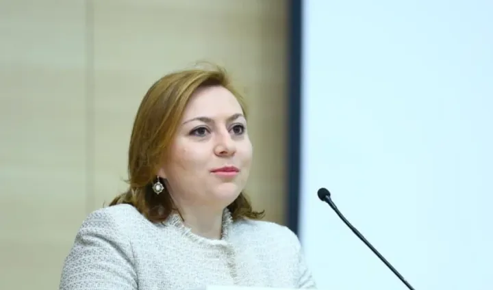 "Maliyyə sektoru üzrə məzunların işə qəbulunda təkcə universitet təhsili kifayət etmir"