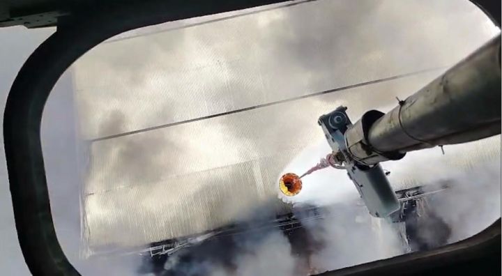 Yanğının söndürülməsi əməliyyatına 182 nəfərlik heyət, 40 ədəd texnika və 2 helikopter cəlb olunub