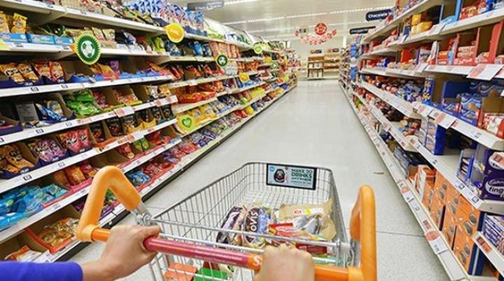 "Walmart" erkən davrandı və "Amazon"un əlindən aldı