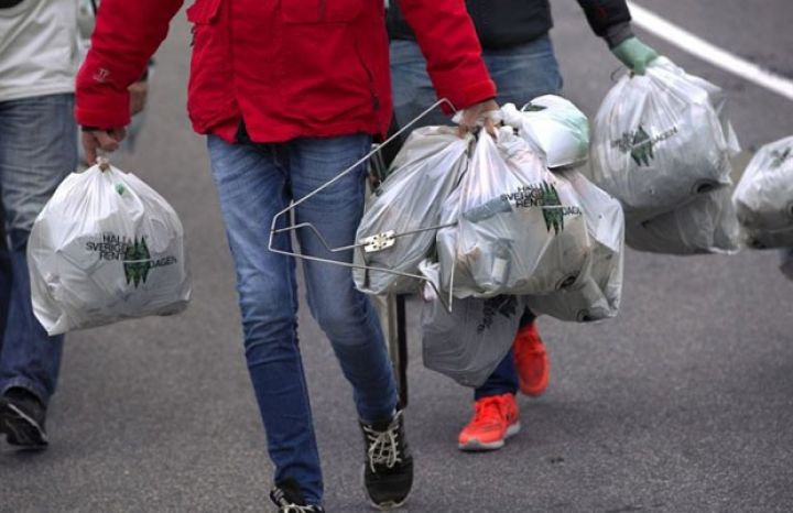 İsveçdə polietilen paket satışına vergi tətbiq ediləcək