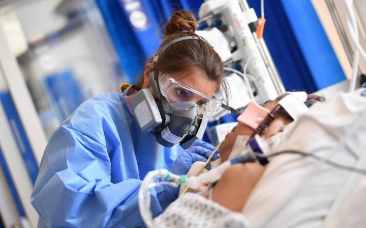 Gürcüstanda koronavirusa sutkalıq yoluxma sayı 5 mini ötüb