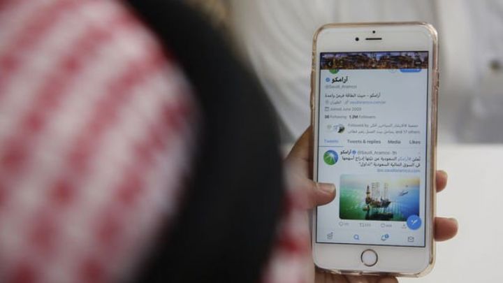 Dünyanın ən böyük neft şirkəti dividend ödəmək üçün 8 milyard dollar borc aldı