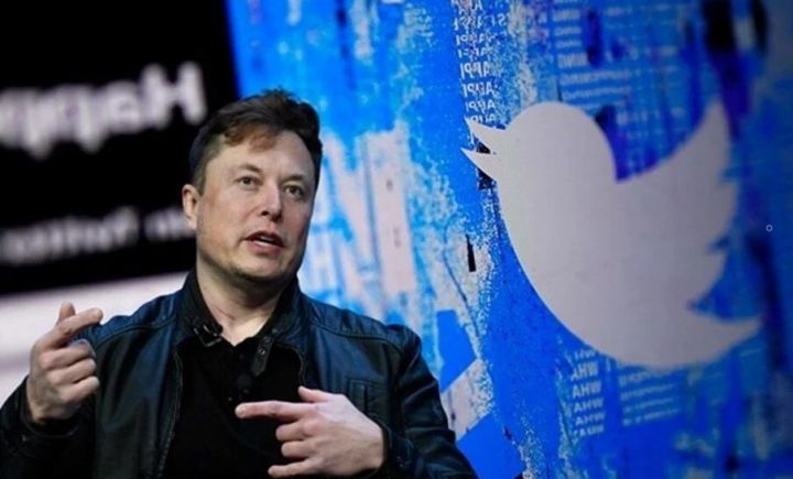 Twitter İlon Maska məxsusdur: 4 top-meneceri işdən qovdu