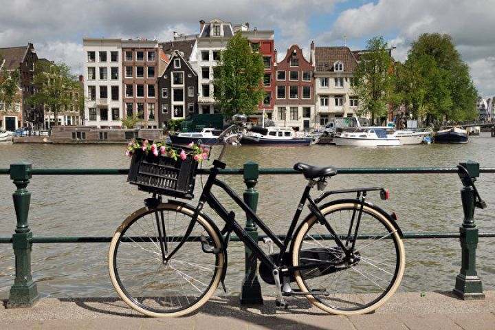 Hollandiyada illik inflyasiya dekabrda aşağı düşüb