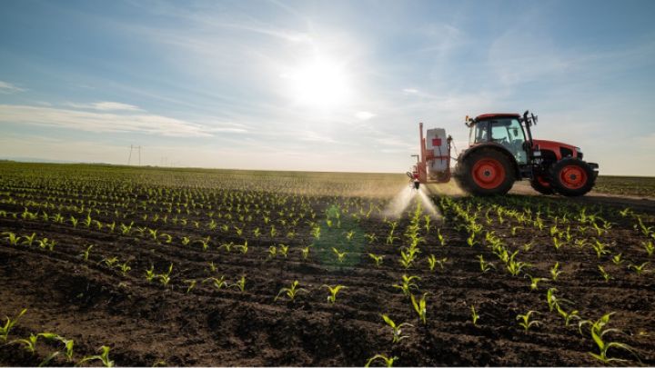 İran müharibəsi kimyəvi pestisid qiymətlərinə də təsir etməyə başlayıb